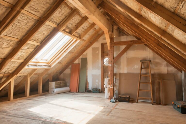 Explorer les Divers Types de Combles : Guide Complet et Astuces